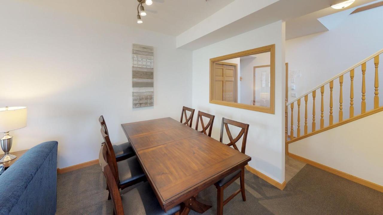 Stoney Creek Northstar By Whistler Premier Apartment Exterior photo