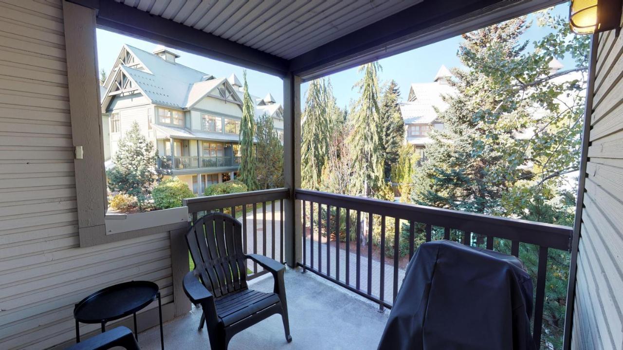 Stoney Creek Northstar By Whistler Premier Apartment Exterior photo